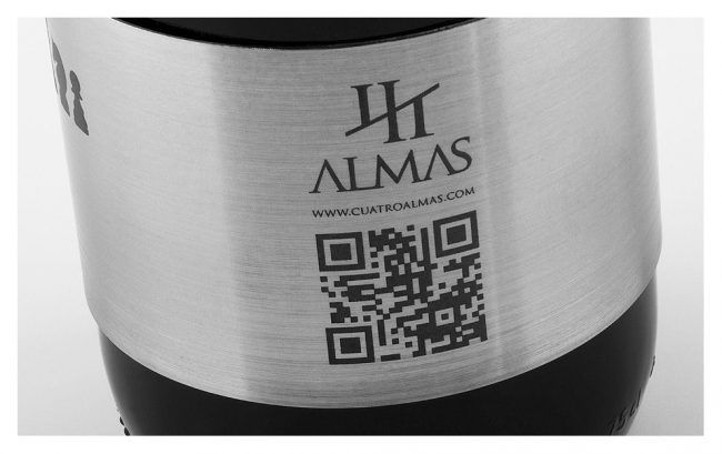 Marketing-Vinícola_Cuatro-Almas-Packaging-Vino-Sergio-Daniel.Ajedrez.02 (1) 4 Almas Bodegas Señorío de Somalo